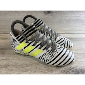 Adidas Nemeziz 17.3 FG J Black White Kids Soccer Cleats S82426 Size 4 Athletic